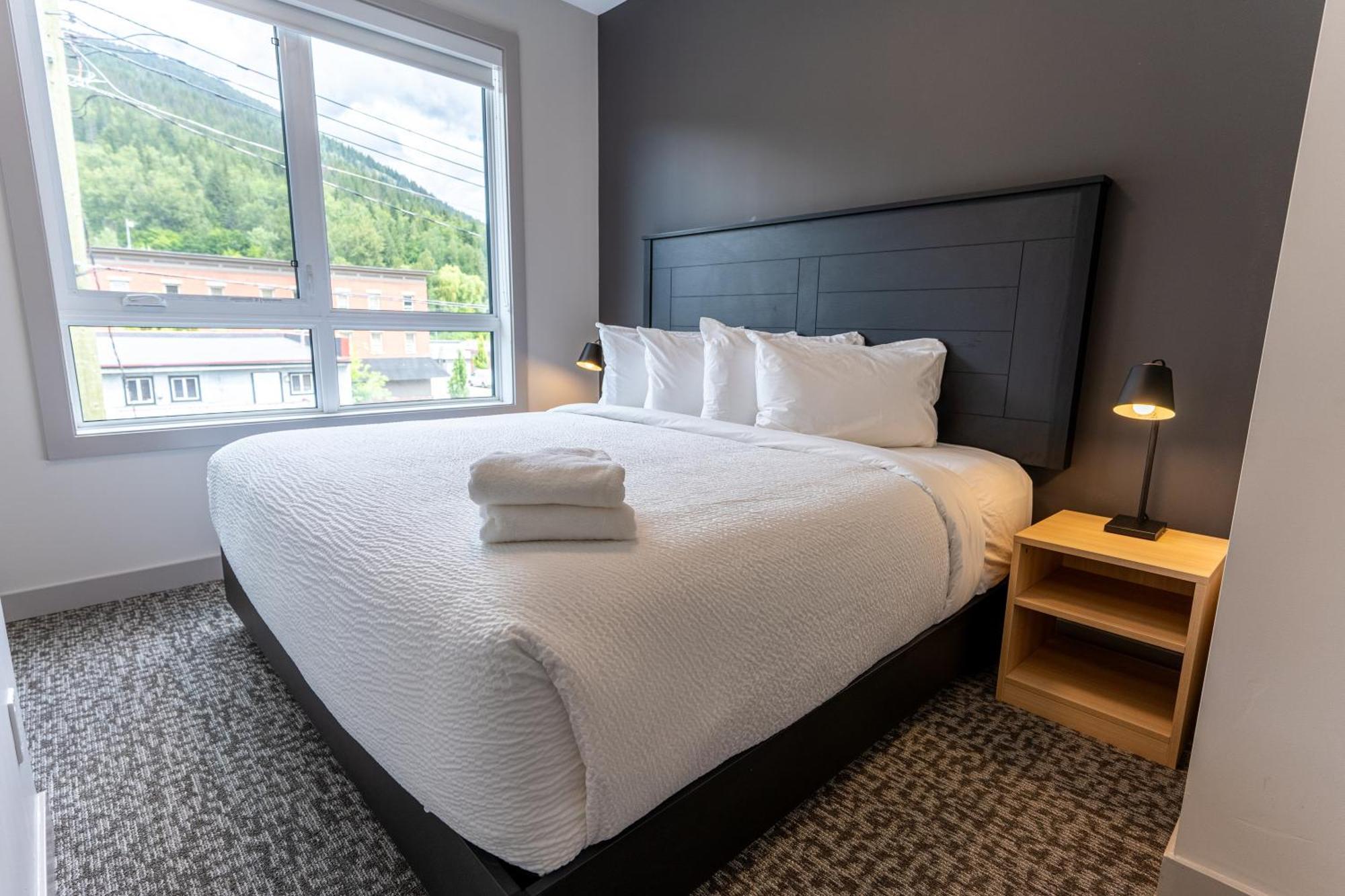 Basecamp Suites Revelstoke Cameră foto