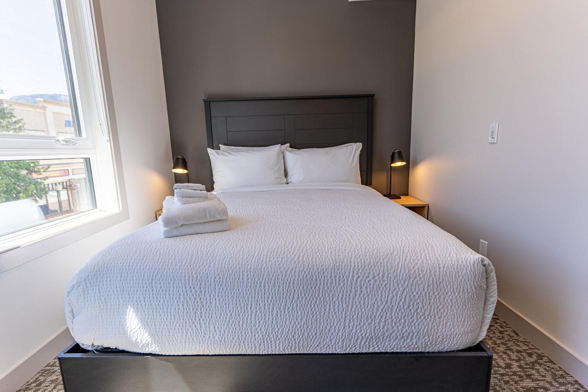 Basecamp Suites Revelstoke Cameră foto